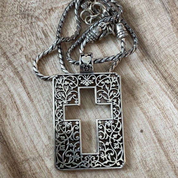 Brighton Cross - Picture 14 of 16